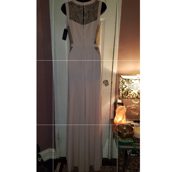 BCBGMAXAZRIA Gown - Picture 9 of 11